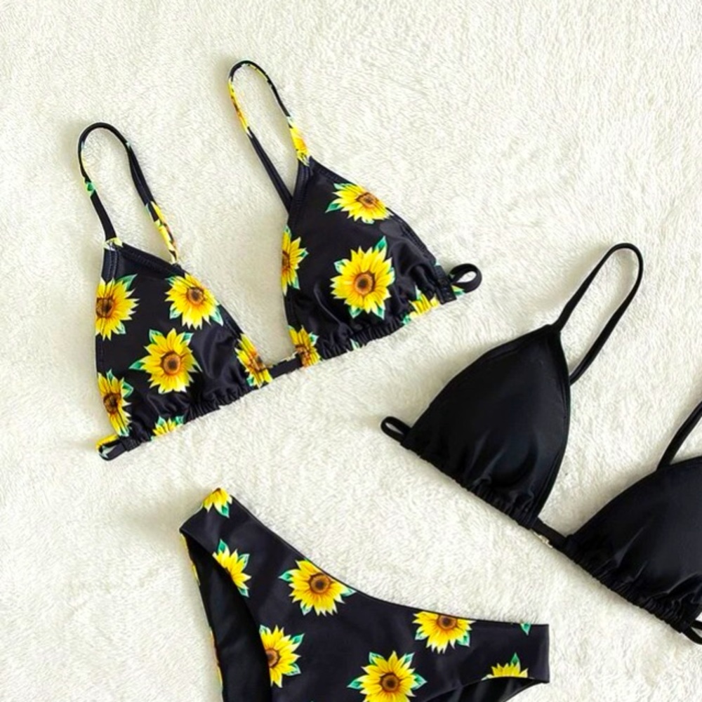 Teen girls swimsuit